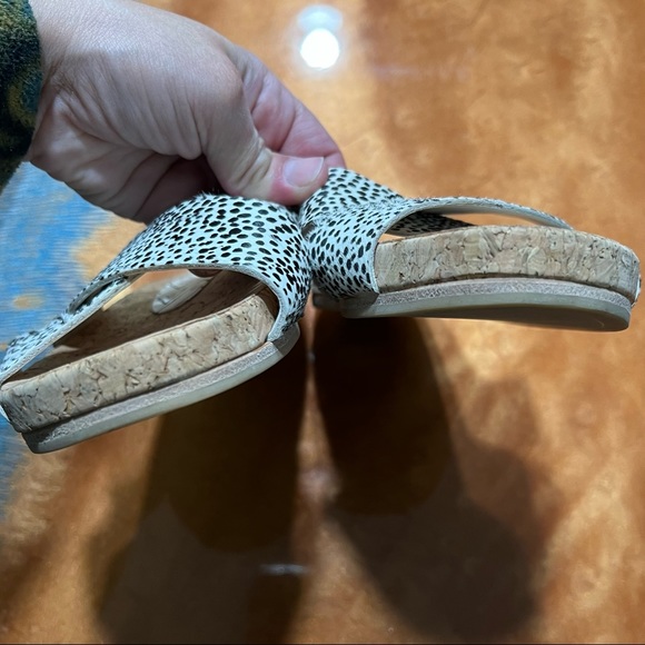 Dolce Vita Animal Print cork slides size 7 - Picture 3 of 7